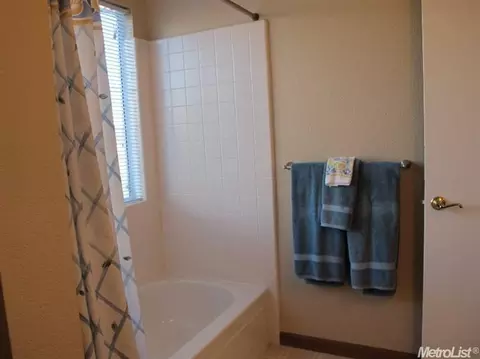 3404 Alpine Ct, Rocklin, CA 95765 photo 17
