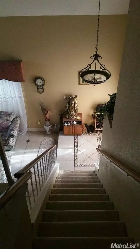 8120 Pinefield Dr, Antelope, CA 95843 photo 4