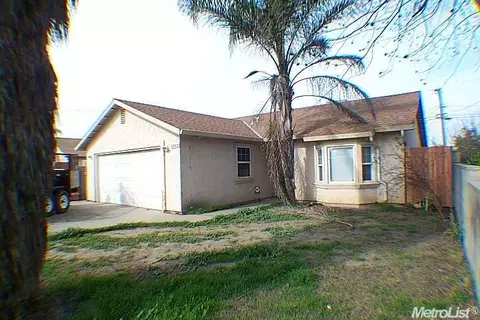 1409 Inyo Ave, Modesto, CA 95358 photo 1