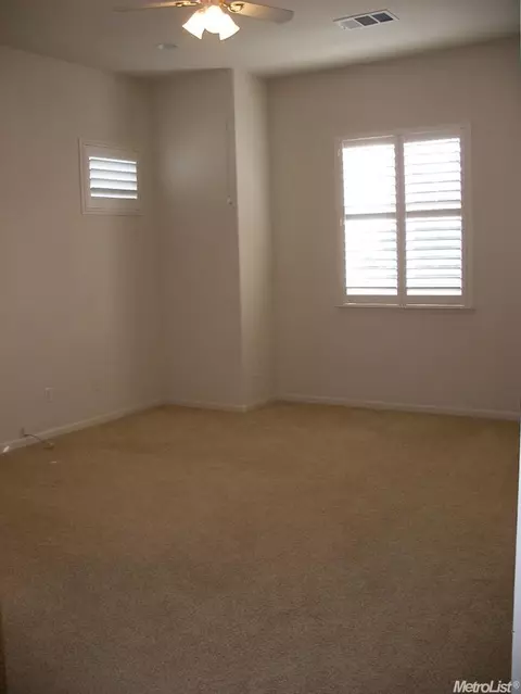 381 Cindy Dr, Ripon, CA 95366 photo 10