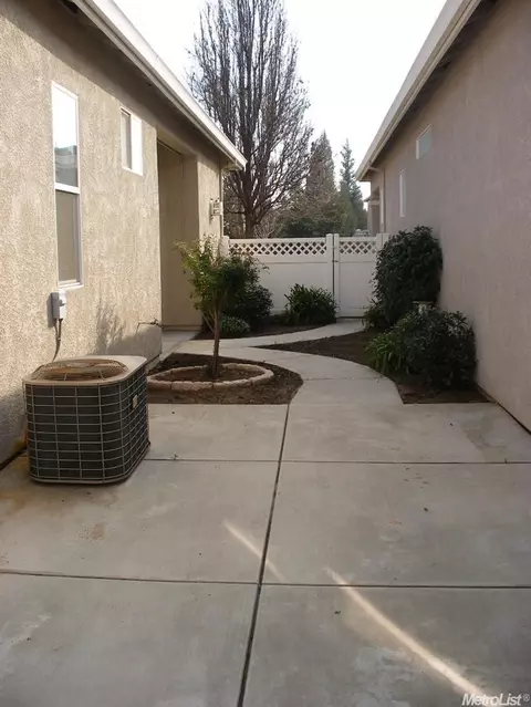 381 Cindy Dr, Ripon, CA 95366 photo 19