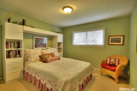 5114 Schuyler Dr, Carmichael, CA 95608 photo 16