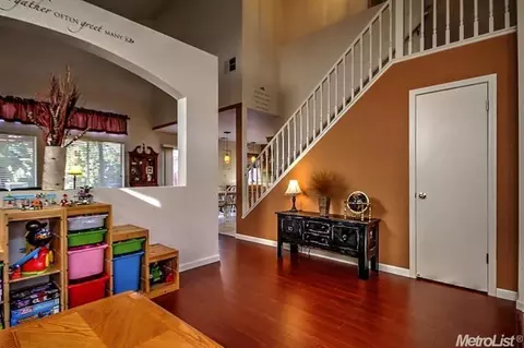 1254 Sunpeak Ln, Tracy, CA 95376 photo 6