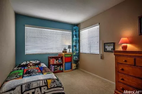 1254 Sunpeak Ln, Tracy, CA 95376 photo 18