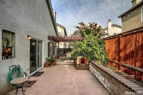 1254 Sunpeak Ln, Tracy, CA 95376 photo 23