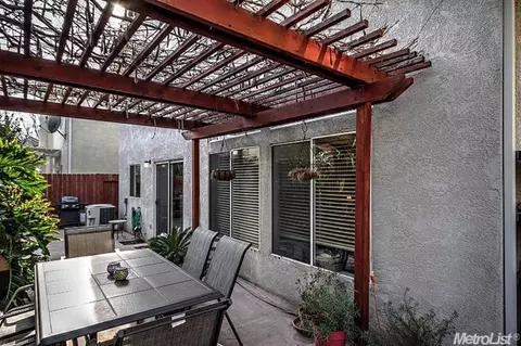 1254 Sunpeak Ln, Tracy, CA 95376 photo 25