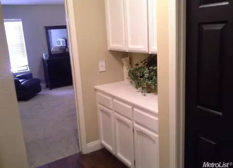 881 Georgetown Ave, Turlock, CA 95382 photo 17