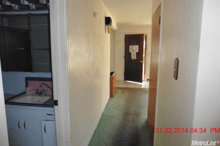 1124 Lloyd St, Lodi, CA 95240 photo 16