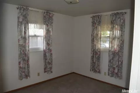 6617 Saint James Dr, Carmichael, CA 95608 photo 12