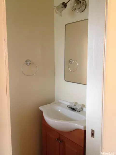 6617 Saint James Dr, Carmichael, CA 95608 photo 13