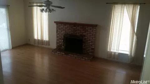 312 Willow Ave, Manteca, CA 95337 photo 4