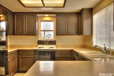 2001 Rushing River Ct, Elverta, CA 95626 photo 9