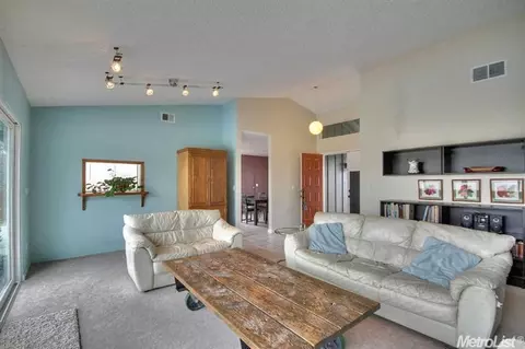 2001 Rushing River Ct, Elverta, CA 95626 photo 11