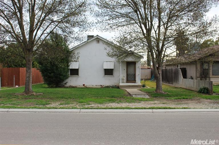 24 H St, Empire, CA 95319 photo 1