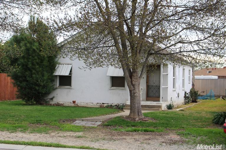 24 H St, Empire, CA 95319 photo 2