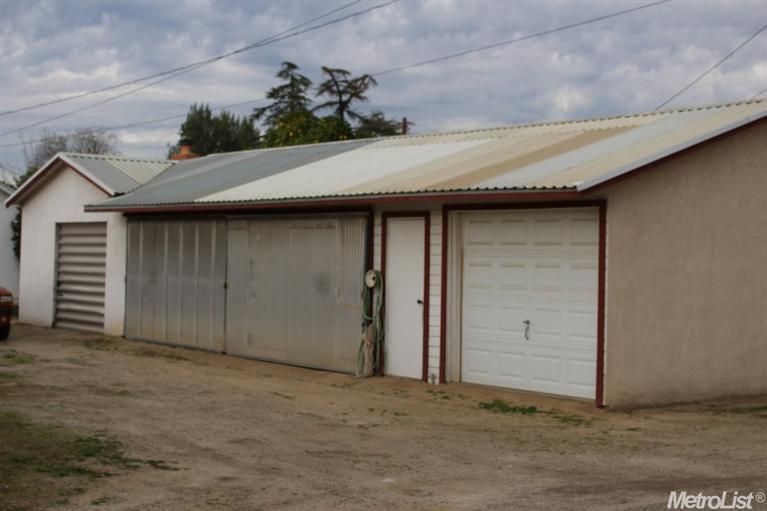 24 H St, Empire, CA 95319 photo 3