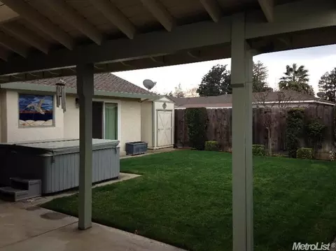 2010 Jackson Ct, Turlock, CA 95382 photo 8