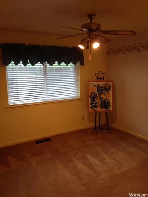 2010 Jackson Ct, Turlock, CA 95382 photo 12