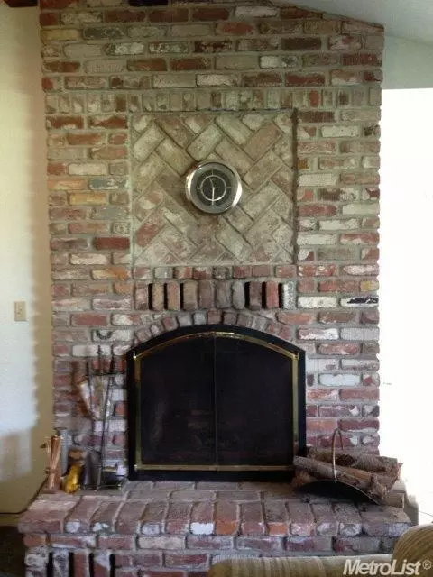 9526 Montevideo Dr, Wilton, CA 95693 photo 9