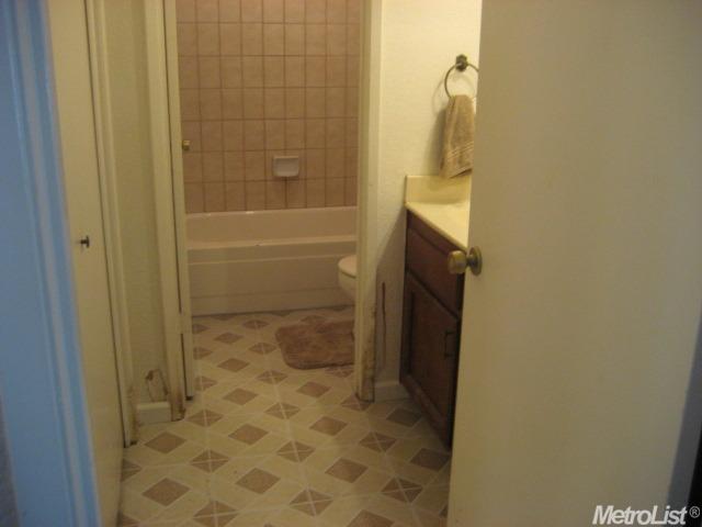 317 Sun Haven Pl, Manteca, CA 95337 photo 11