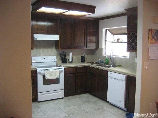 317 Sun Haven Pl, Manteca, CA 95337 photo 3