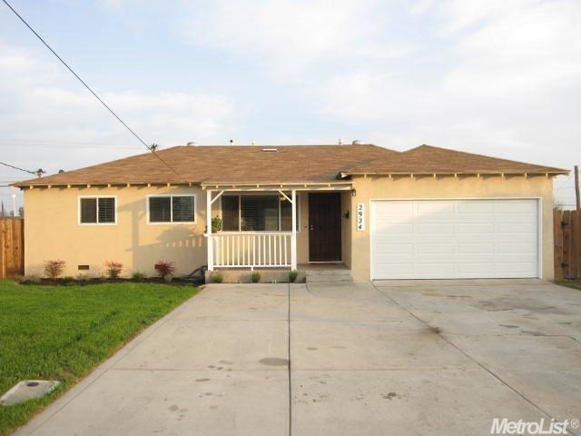2924 Azalea Ct, Ceres, CA 95307 photo 1