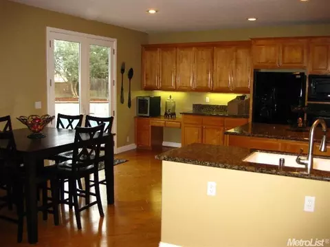 4112 Mayfield Dr, Modesto, CA 95356 photo 8