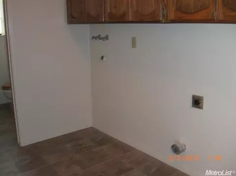 1916 Dampy Ct, Modesto, CA 95355 photo 9