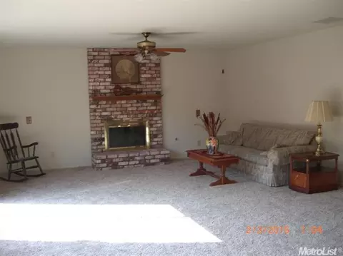 1916 Dampy Ct, Modesto, CA 95355 photo 6
