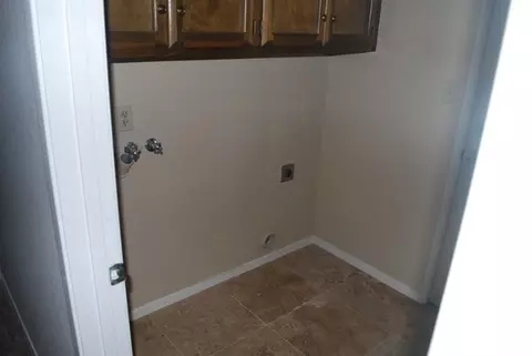 2705 Quarry Dr, Modesto, CA 95355 photo 4