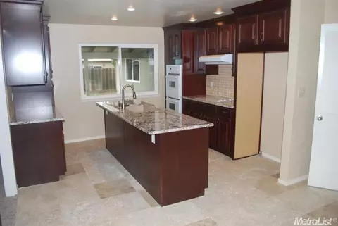 2705 Quarry Dr, Modesto, CA 95355 photo 14