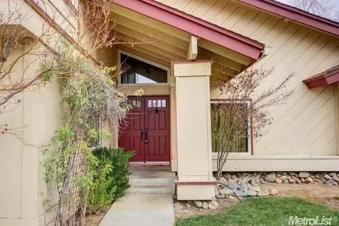 1744 Park Place Dr, Carmichael, CA 95608 photo 2