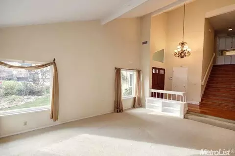 1744 Park Place Dr, Carmichael, CA 95608 photo 5