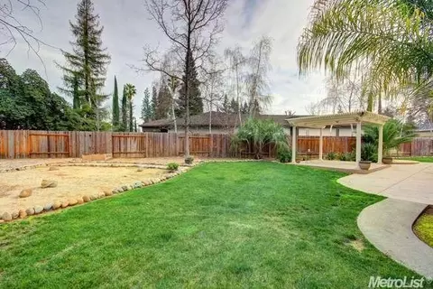 1744 Park Place Dr, Carmichael, CA 95608 photo 22