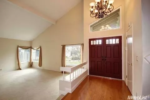 1744 Park Place Dr, Carmichael, CA 95608 photo 4
