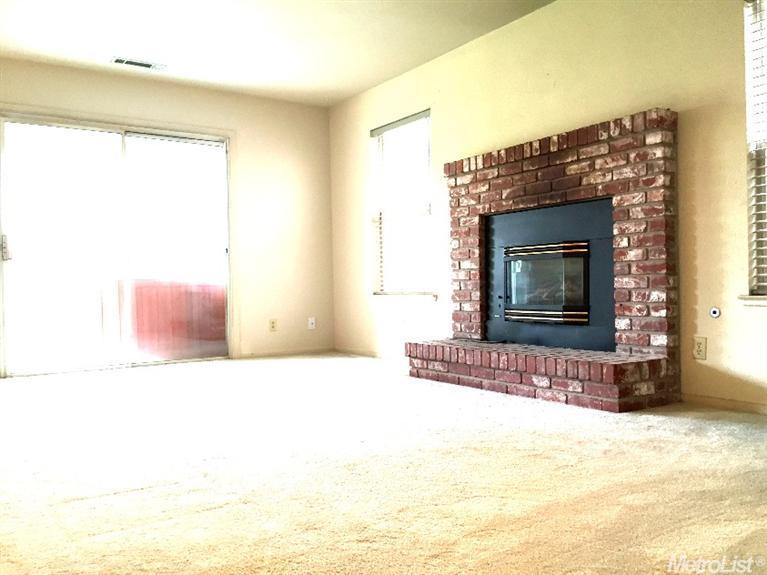 220 Sai Ln, Turlock, CA 95382 photo 11