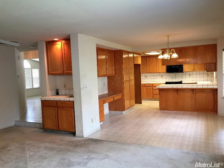 220 Sai Ln, Turlock, CA 95382 photo 13