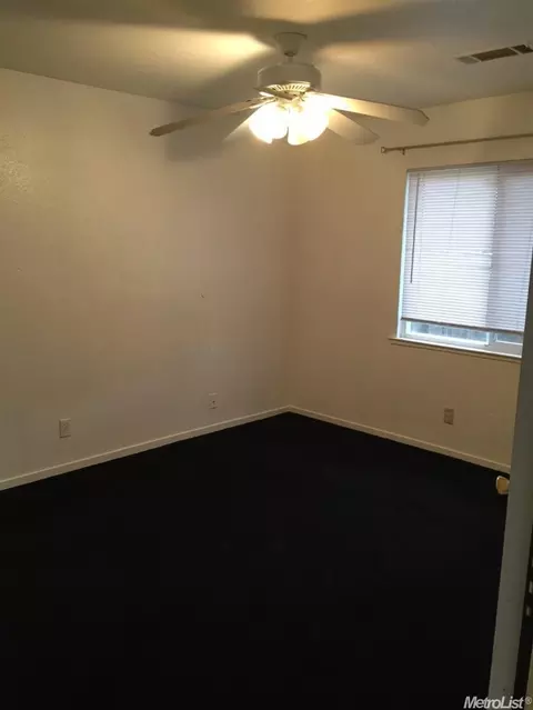 815 Nevada, Manteca, CA 95337 photo 4