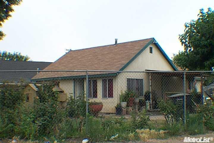 422 Kerr Ave, Modesto, CA 95354 photo 1