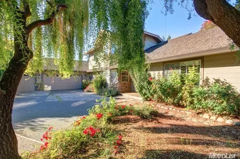 39654 Primrose Pl, Davis, CA 95616 photo 2