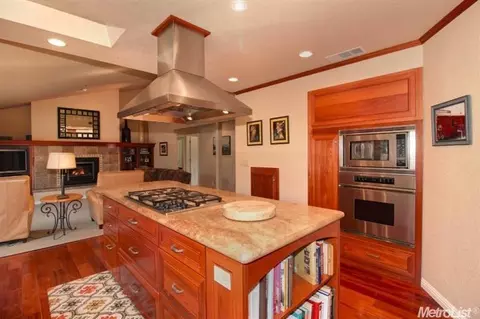 39654 Primrose Pl, Davis, CA 95616 photo 5