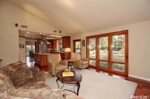 39654 Primrose Pl, Davis, CA 95616 photo 4