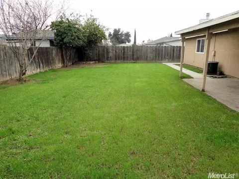 908 Larsen Ln, Modesto, CA 95351 photo 22