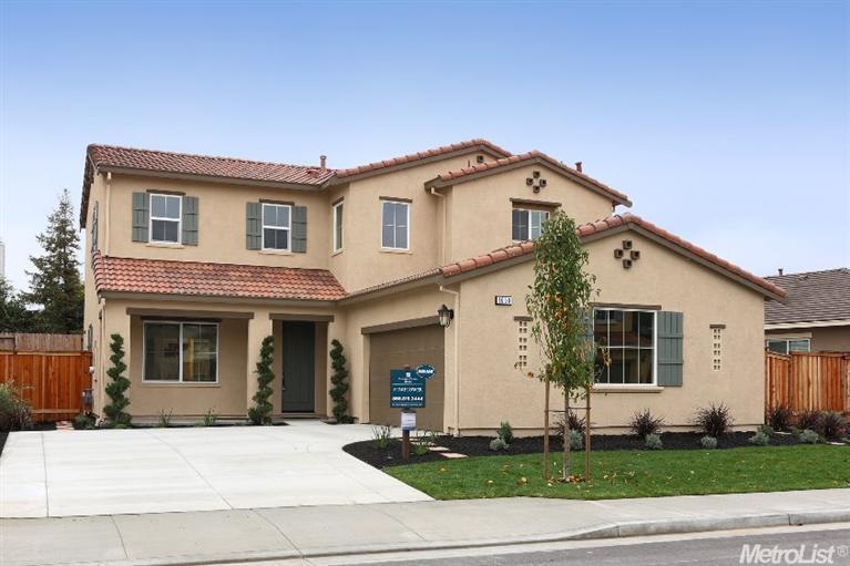 1658 Kyle Dayton Dr, Tracy, CA 95376 photo 1