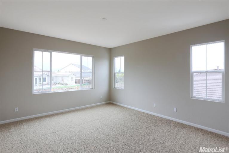 1658 Kyle Dayton Dr, Tracy, CA 95376 photo 7