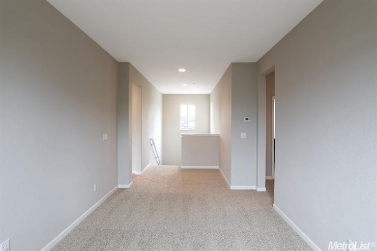1658 Kyle Dayton Dr, Tracy, CA 95376 photo 6