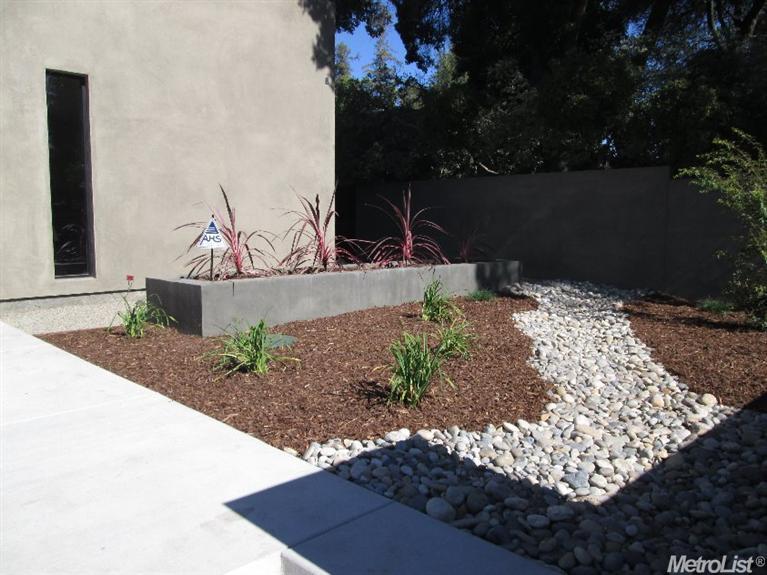 7105 Del Rio Dr, Modesto, CA 95356 photo 4