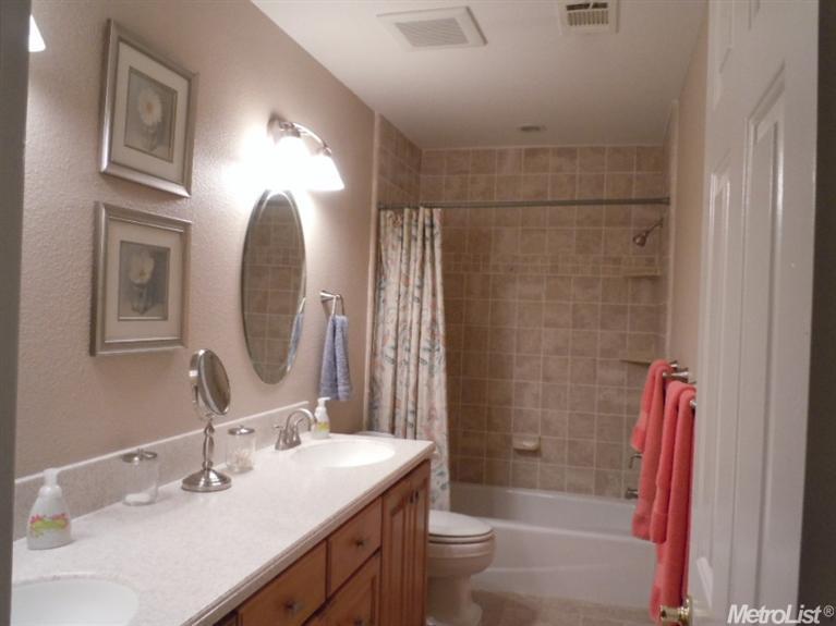 2204 Arnhem Pl, Modesto, CA 95356 photo 17