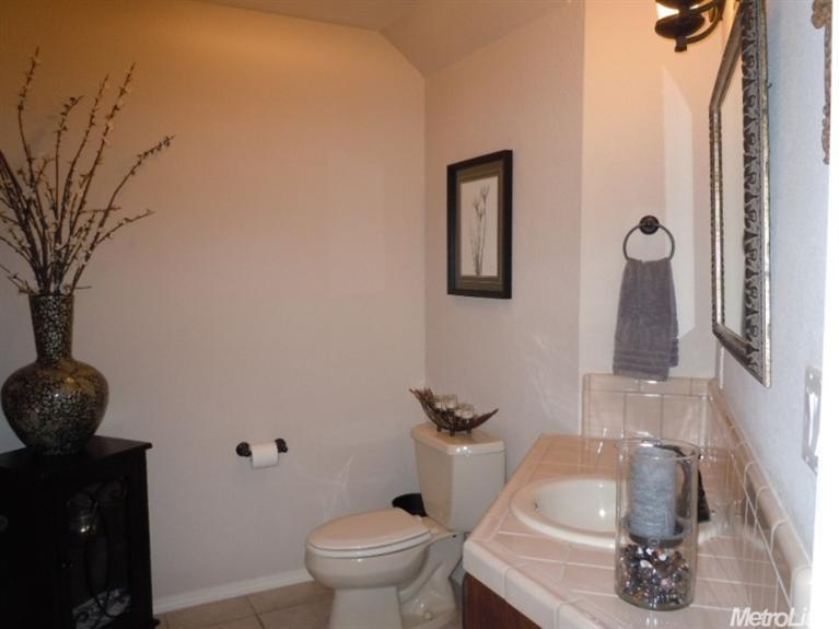 2204 Arnhem Pl, Modesto, CA 95356 photo 20