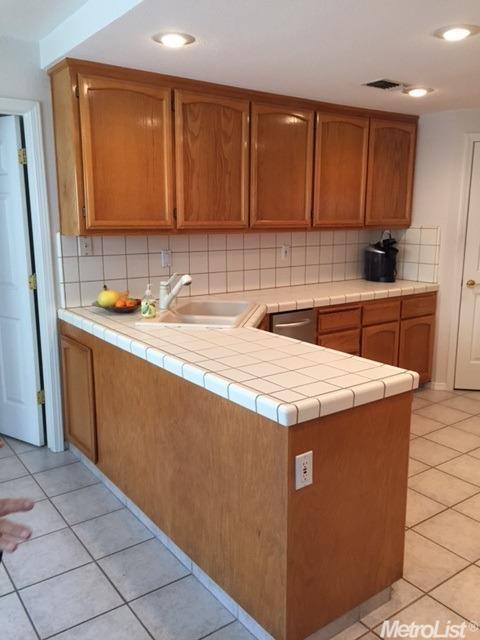 2204 Arnhem Pl, Modesto, CA 95356 photo 10